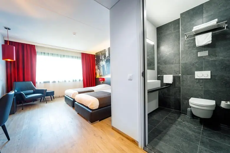 Bastion-Hotel-Eindhoven-Deluxe-Kamer-2